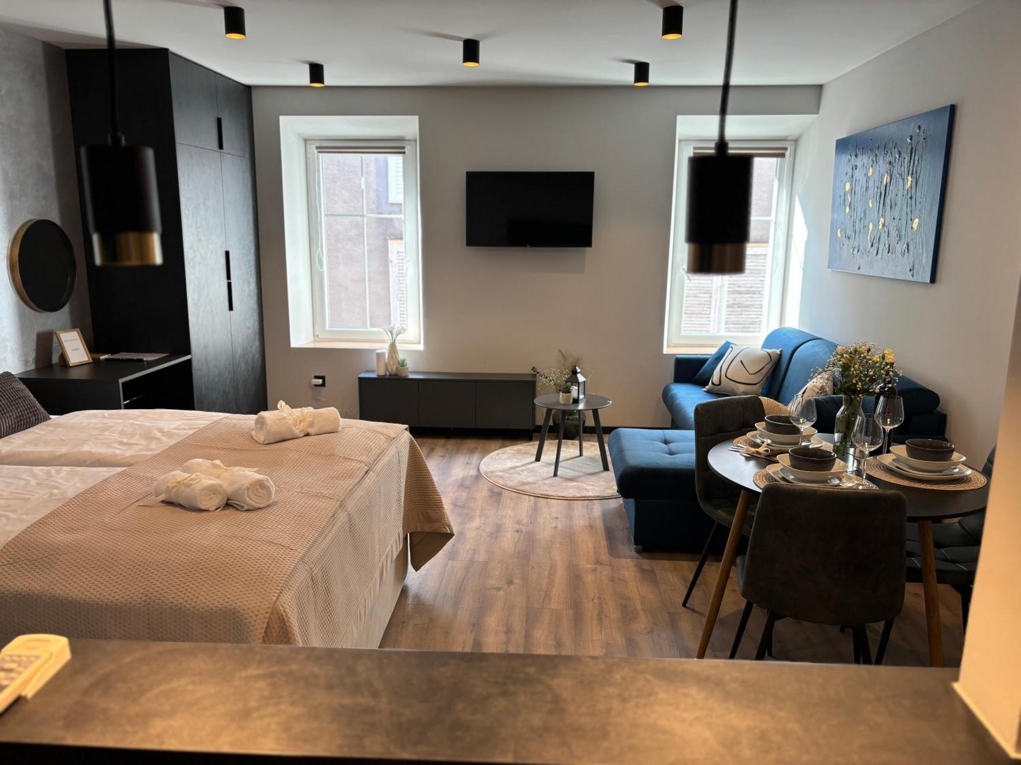 Studio Apartman Versi Old Town ザダル エクステリア 写真